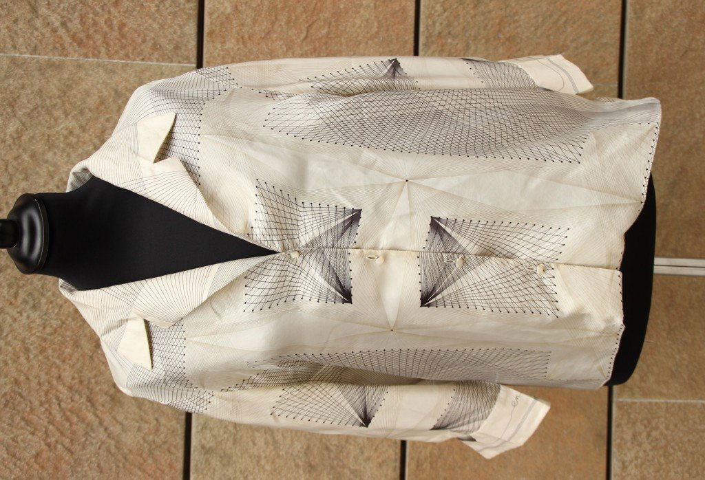 HERMES Paris Made in France Chemisier en soie ivoire à (1 of 1)