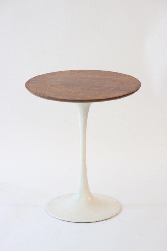 Edition ARKANA- vers 1965. Petit guéridon "tulipe" à (1 of 2)