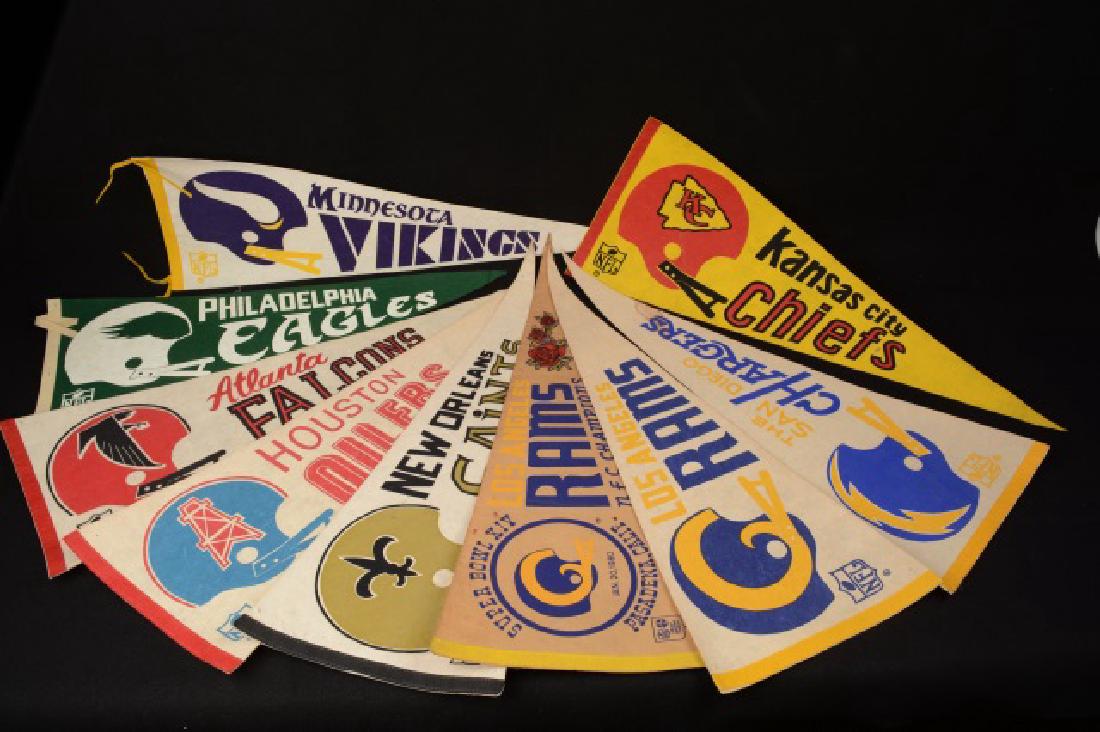 (9) Vintage NFL Football Pennants: (9) Vintage NFL football pennants: Los Angeles Rams Super Bowl XIV NFC Champions, Pasadena, Calif. Jan. 20, 1980. Houston Oilers, New Orleans Saints, The San Diego Chargers, Los Angeles Rams, Kansas C