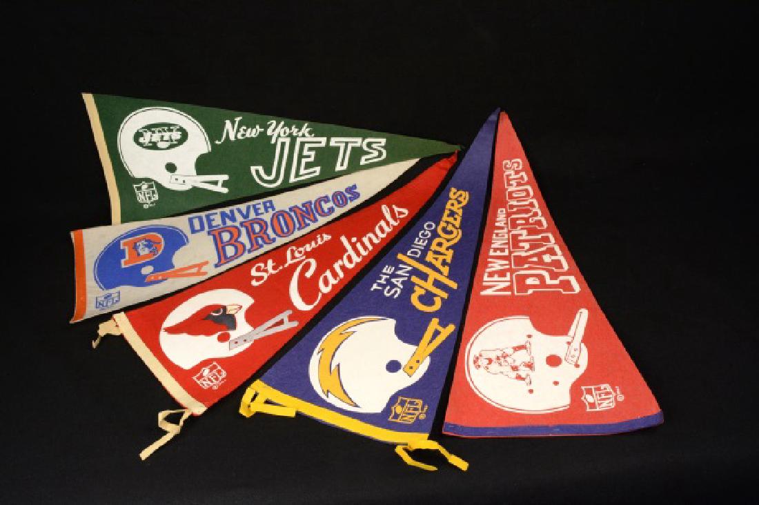 (5) 1967 NFL Football Pennants (1 of 3)