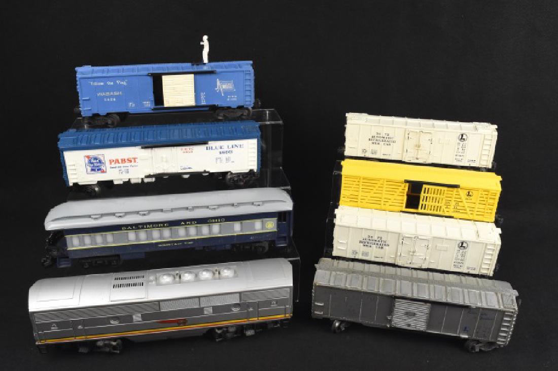 (8) Lionel Train Cars (1 of 6)