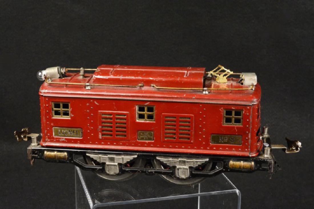 Lionel standard gauge engine #8E (RED) (1 of 7)