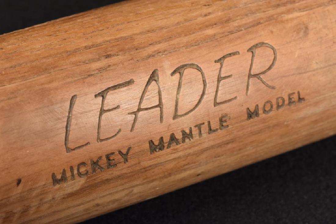 Mickey Mantle Leader H & B No. 9 Baseball Bat: Mickey Mantle Leader Model H & B No. 9 baseball bat. Hillerich & Bradsby Co., made in Louisville, KY, USA. Contact our recommended 3rd party "for profit" shipper Pak Mail at (260) 637-4809 or contact@