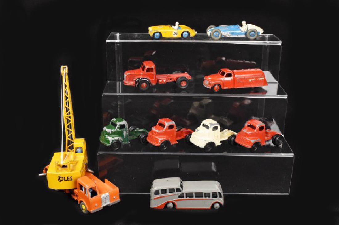 Dinky & Ralston vint. toy vehicles (1 of 10)