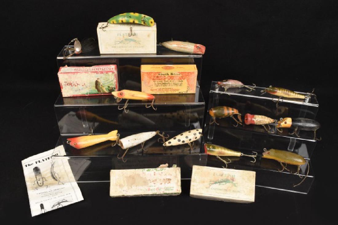 Vintage Fishing Lures & Boxes (1 of 10)