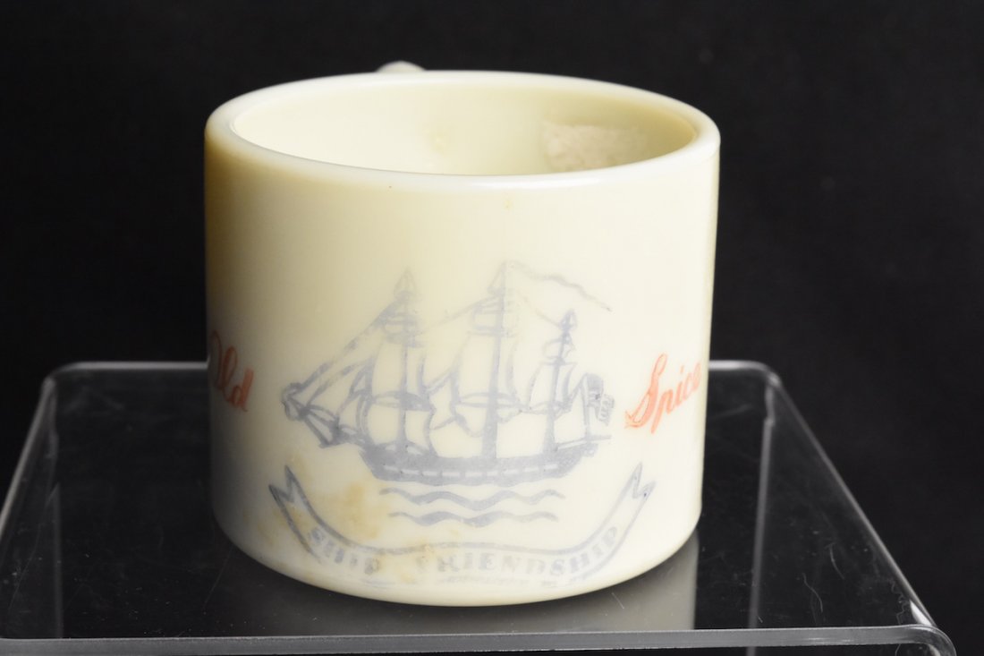 Early American Old Spice shaving mug (1 of 4)