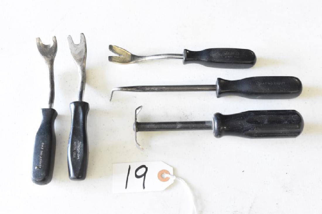 (5) Assorted Snap-on clip tools (1 of 2)