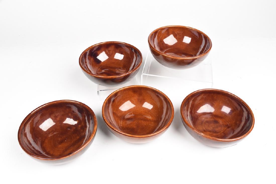 Rare Set of Five Roycroft Pottery Bowls (1 of 4)