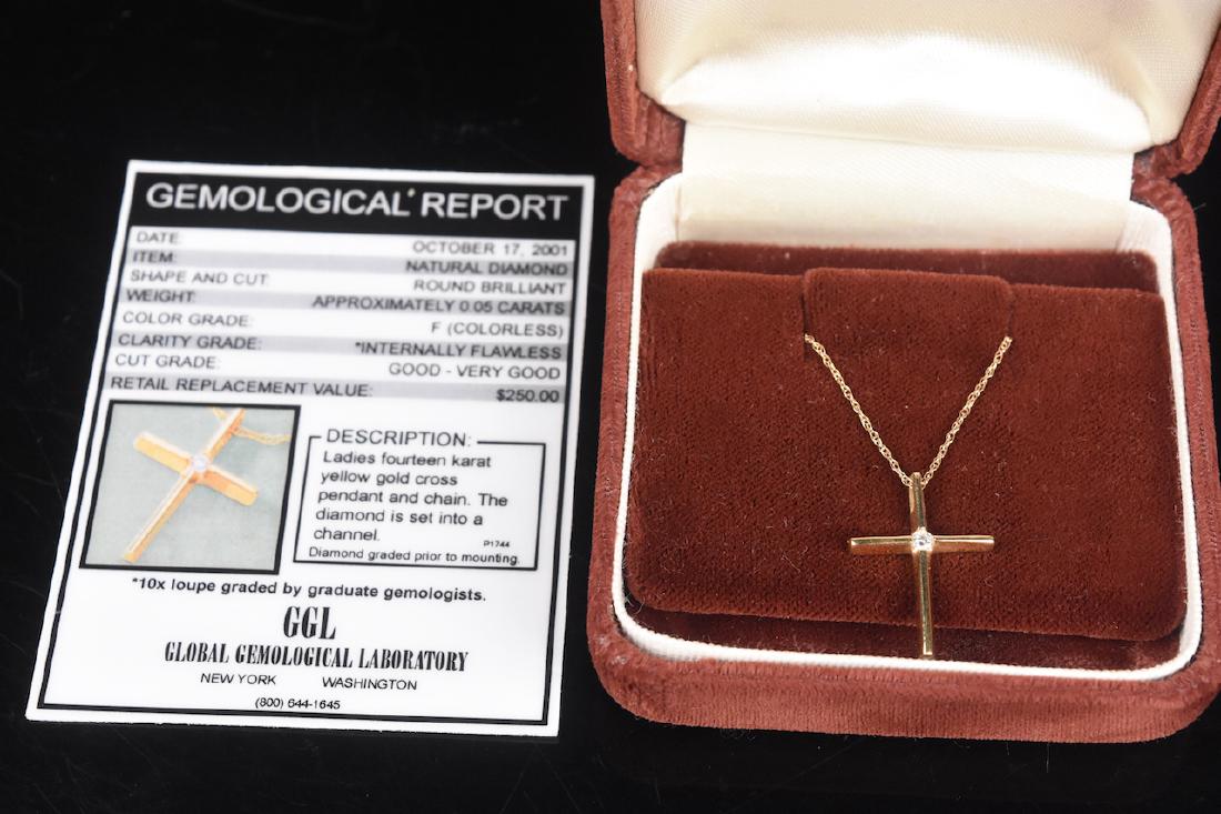 14K Gold Diamond Cross Pendant Necklace (1 of 4)