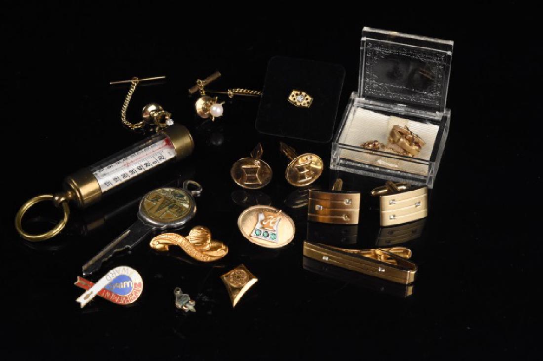 Collection of Mens Gold Jewelry (1 of 10)