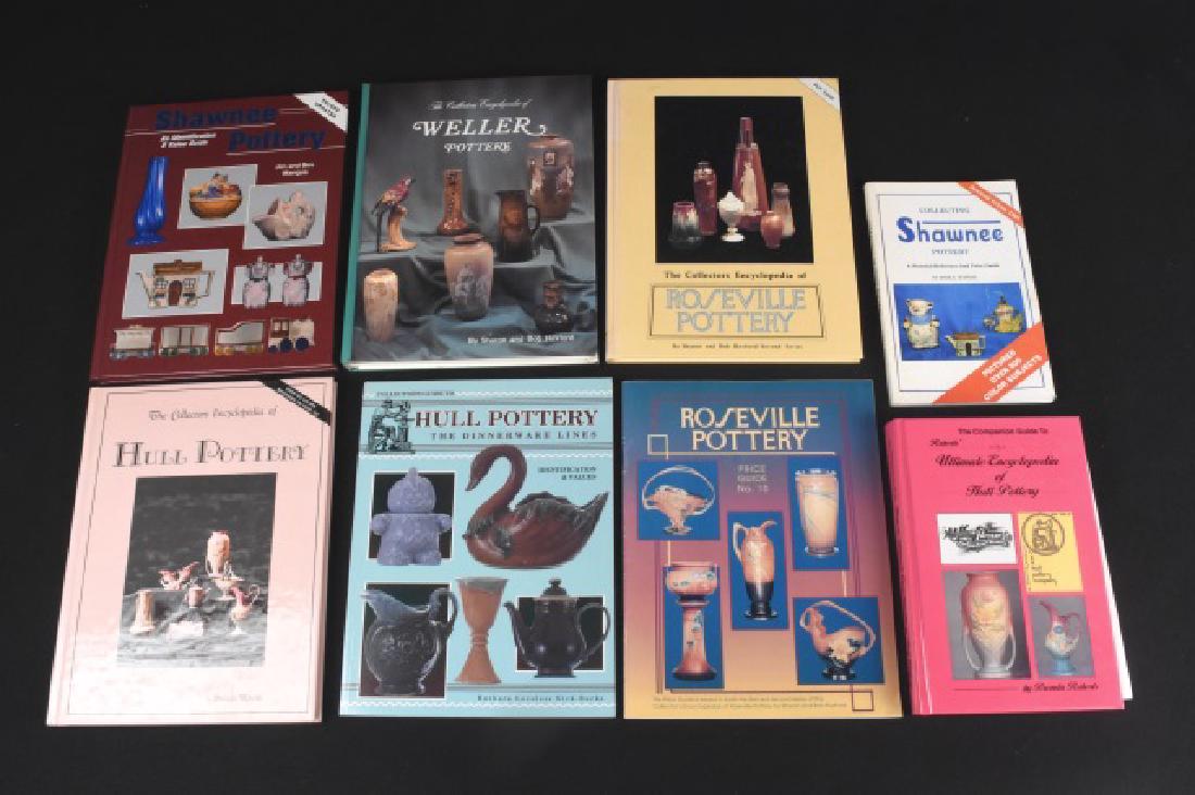 (8) Pottery Collector Books/ Guides (1 of 5)
