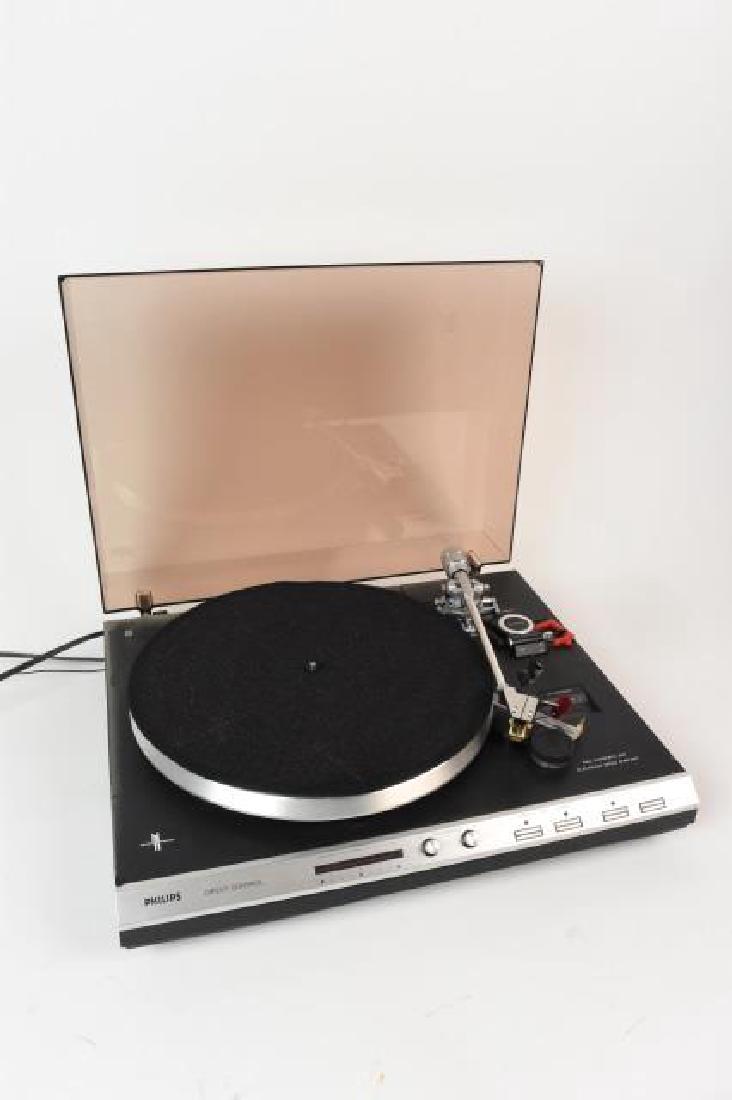 Vintage Philips Digital Control Record Player (1 of 8)