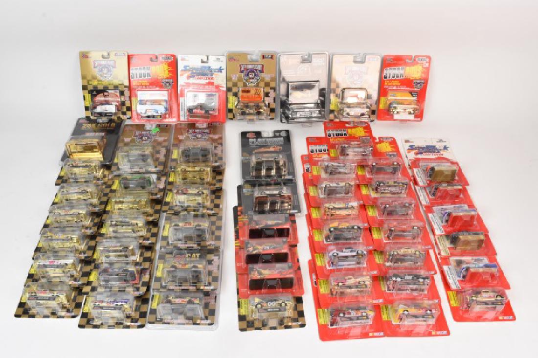 Collection Racing Champion Die-cast (1 of 9)