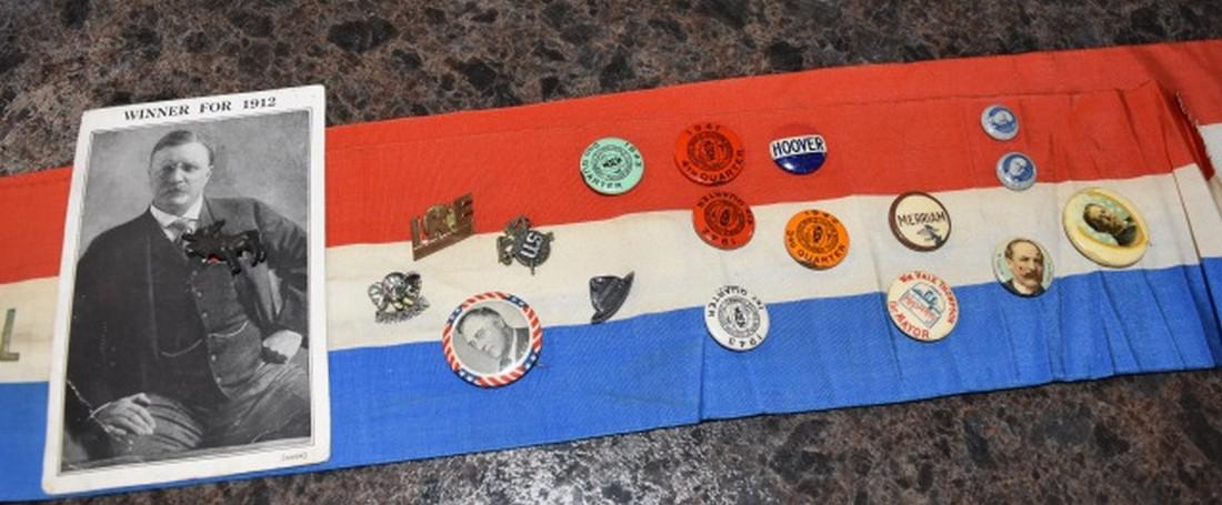 Assortment of Political Pins & Buttons (1 of 10)