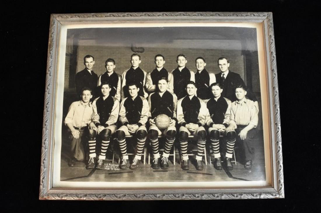 1940's Churubusco Basketball Team Photo (1 of 5)