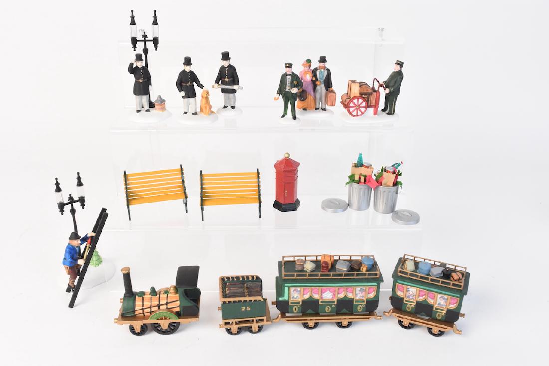 (8) Dept 56 Heritage Village Accessories (1 of 6)