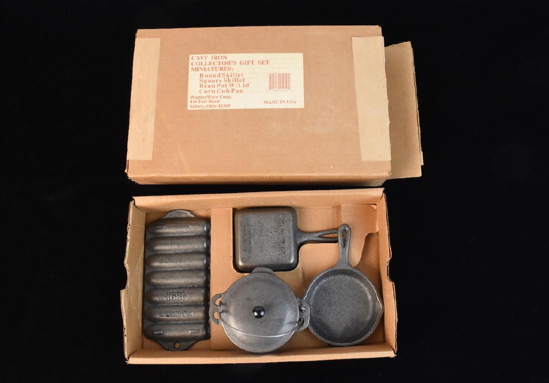 Wagner Ware Cast Iron Set of Miniatures (1 of 3)