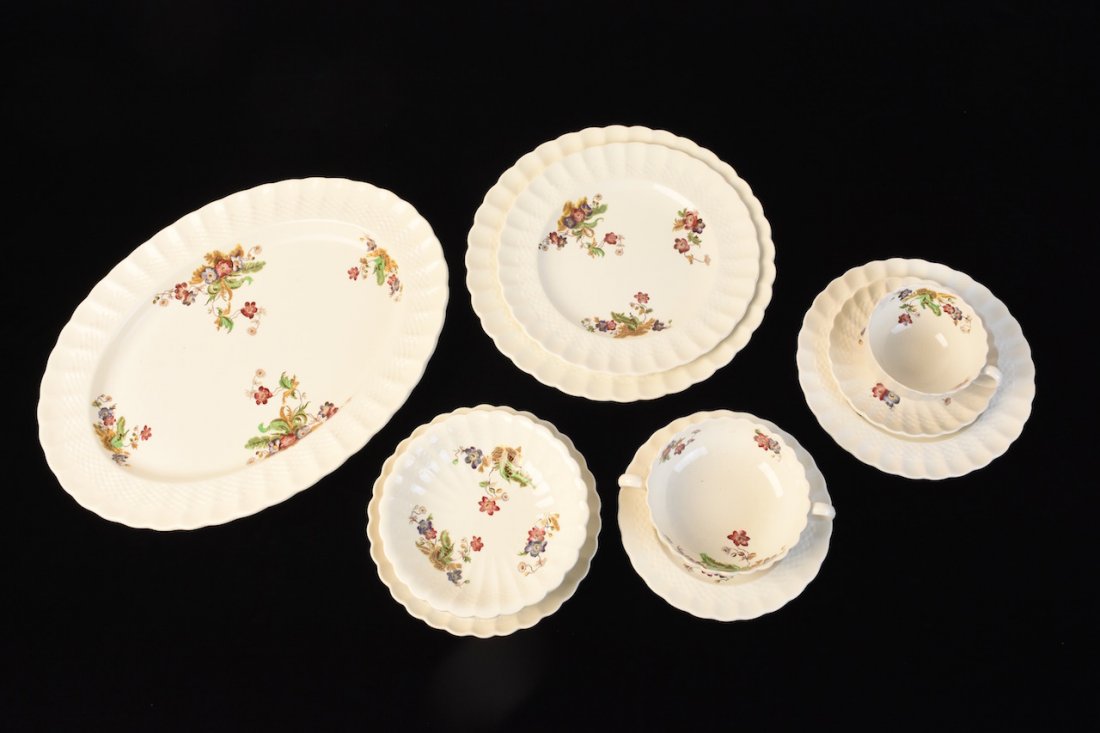 Copeland Spode "Wicker Lane" Dinner Service (1 of 6)