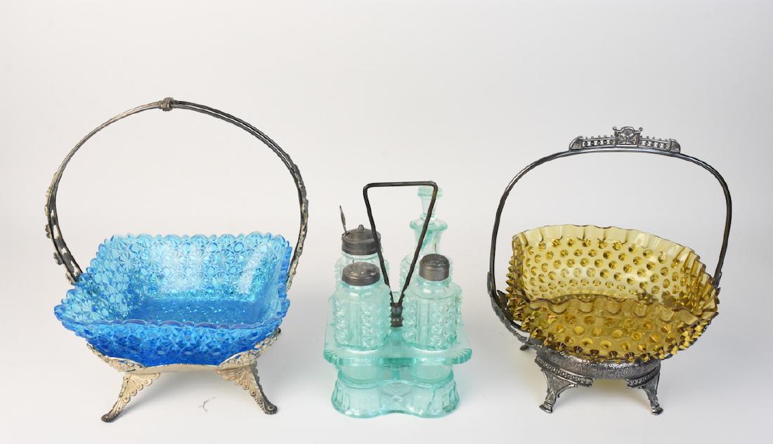 Vintage Glass Cruet Set & (2) Brides Baskets (1 of 9)