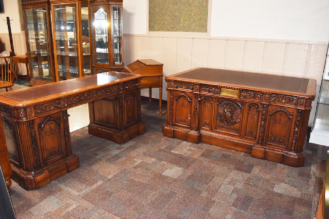 resolute desk resolute desk