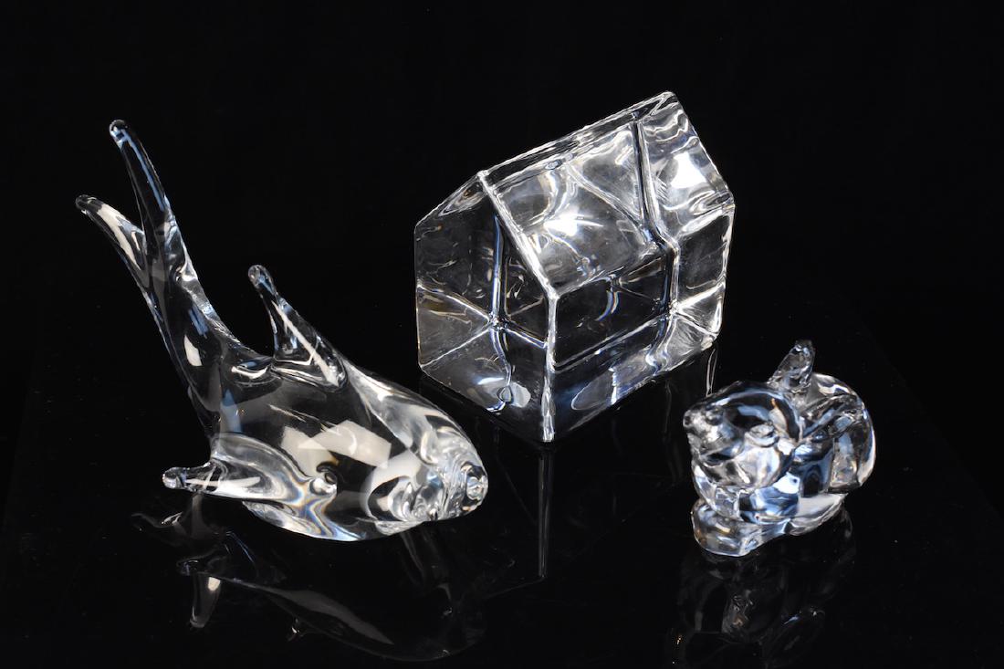 (3) Crystal/Glass Figurines; Pearce, Bullock + (1 of 8)