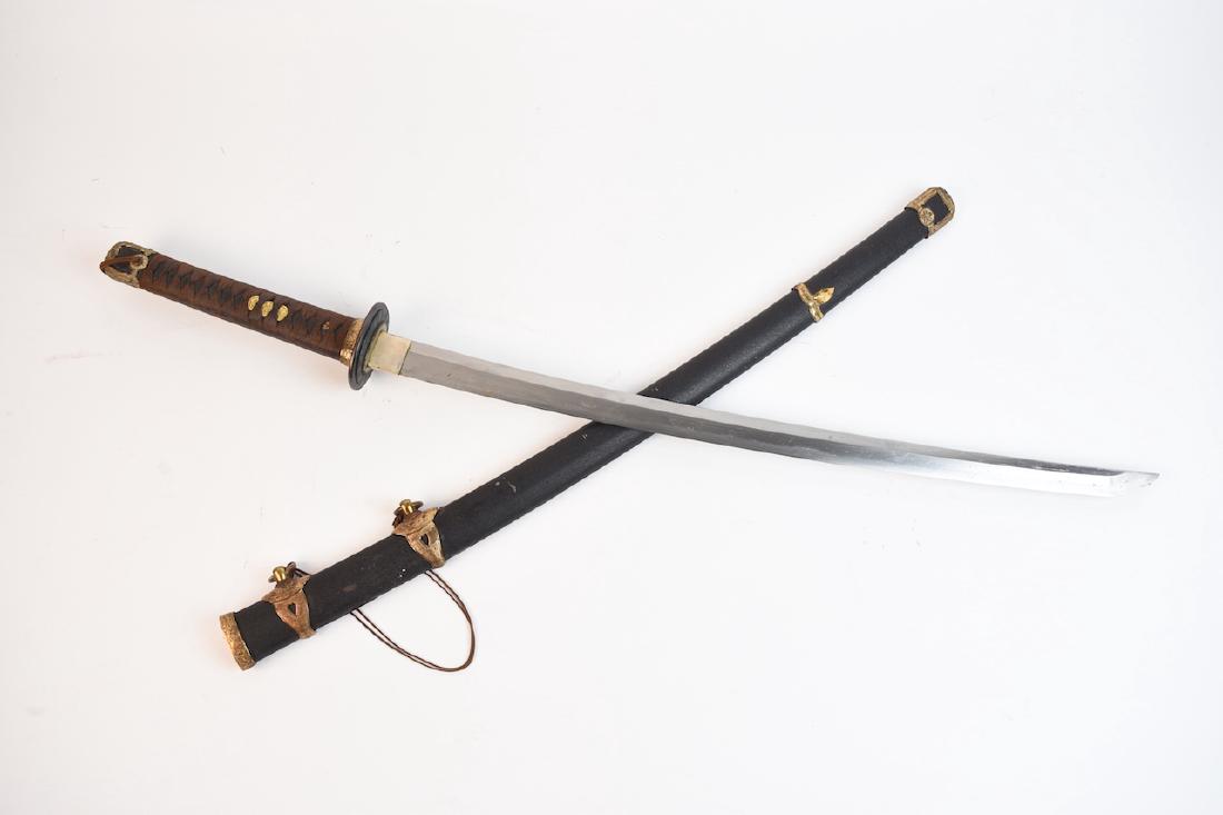Japanese Samurai Sword W/ Sheath (1 of 5)