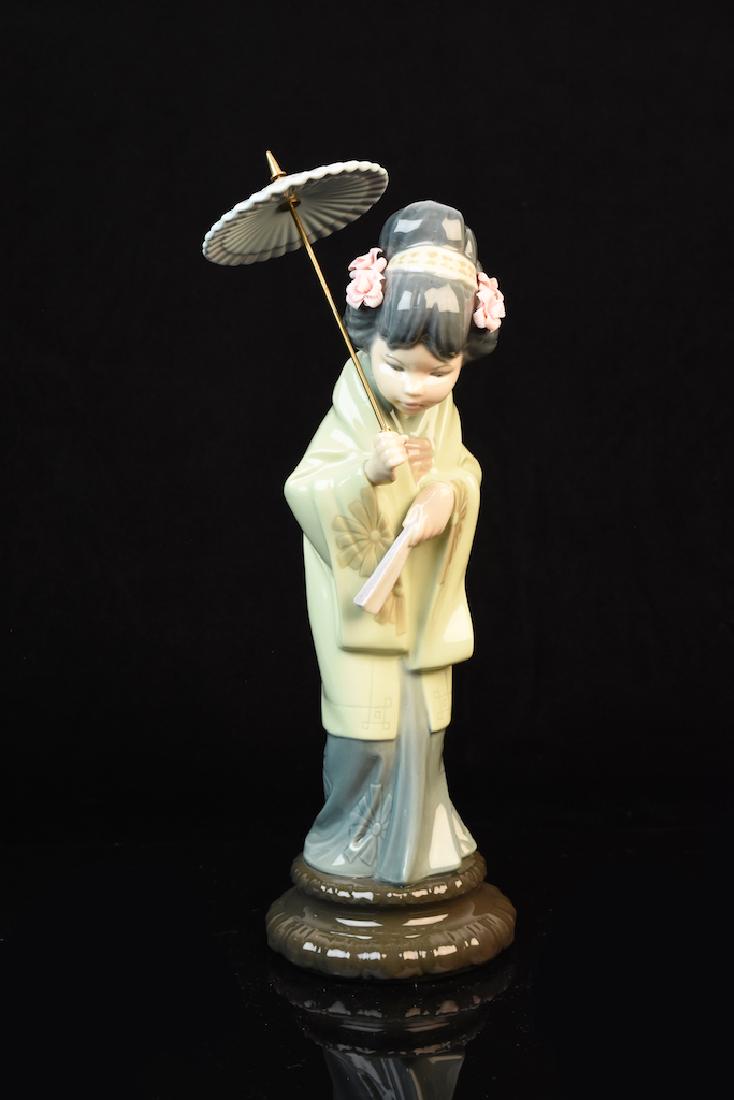 Lladro Figurine Japanese With Parasol, 4988 (1 of 6)