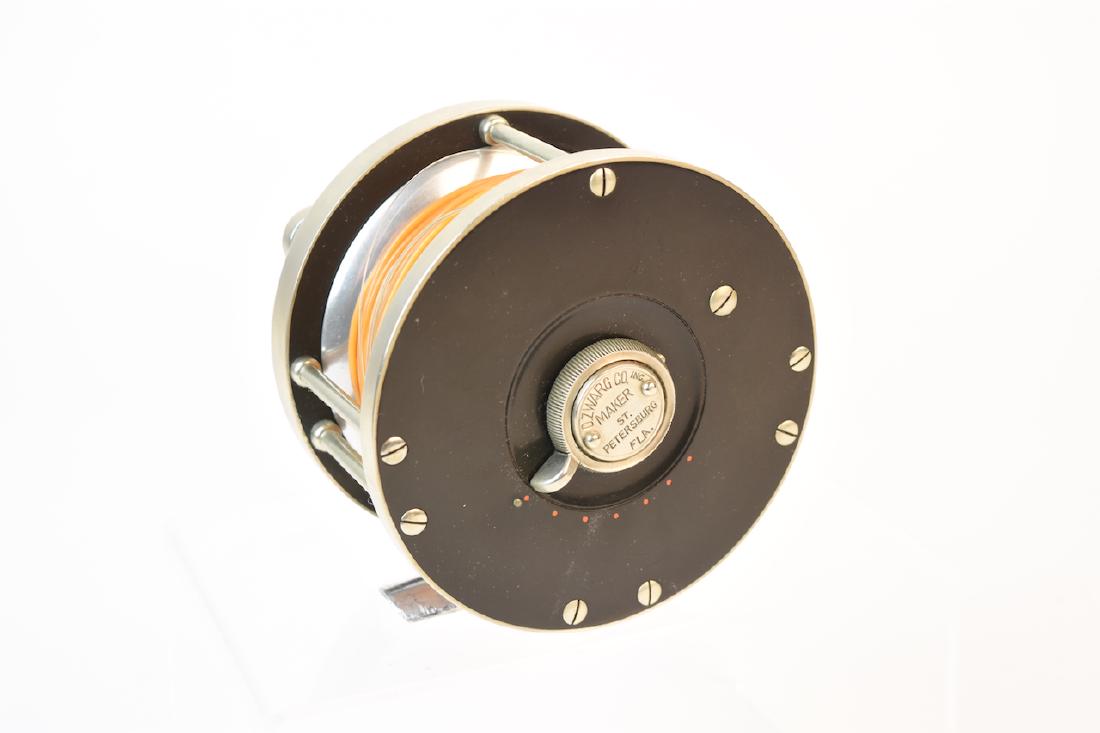 Otto Zwarg Reel C727 Model 300 4/0 (1 of 5)