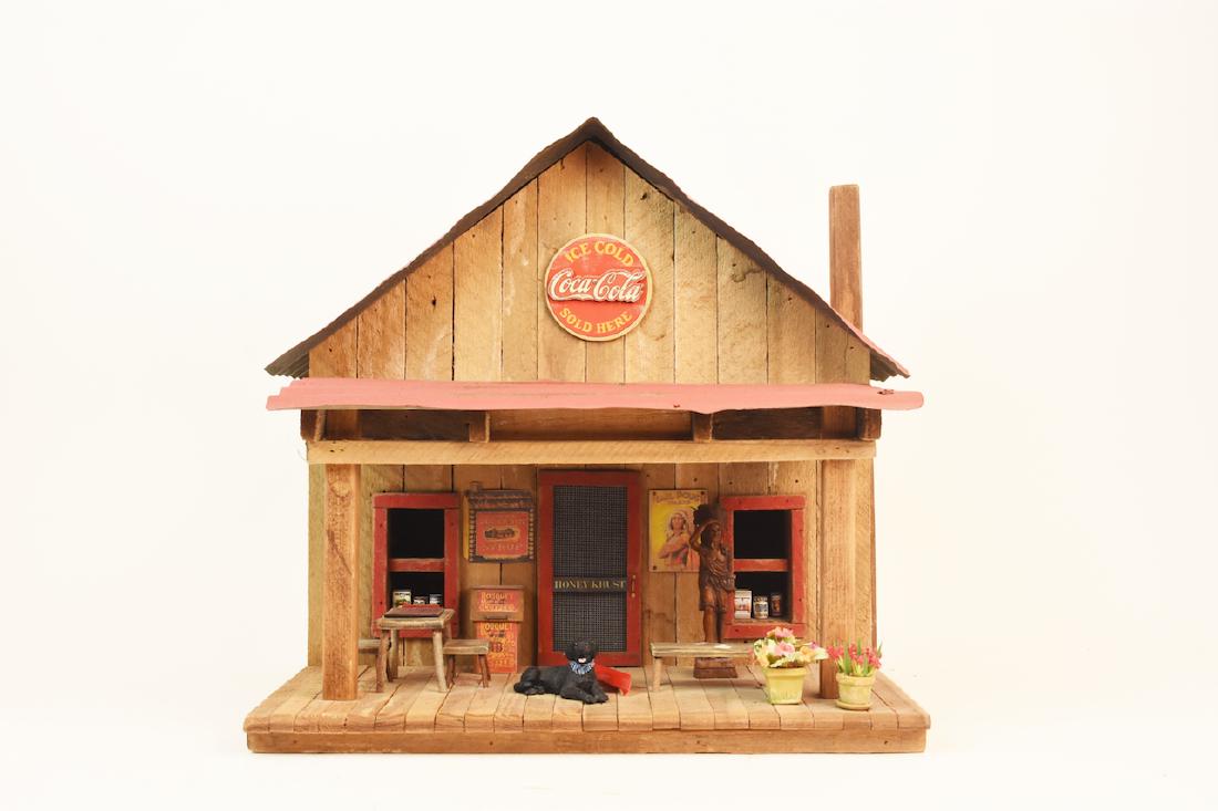 Miniature Vintage General Store w/ Adv. Coca-Cola (1 of 17)