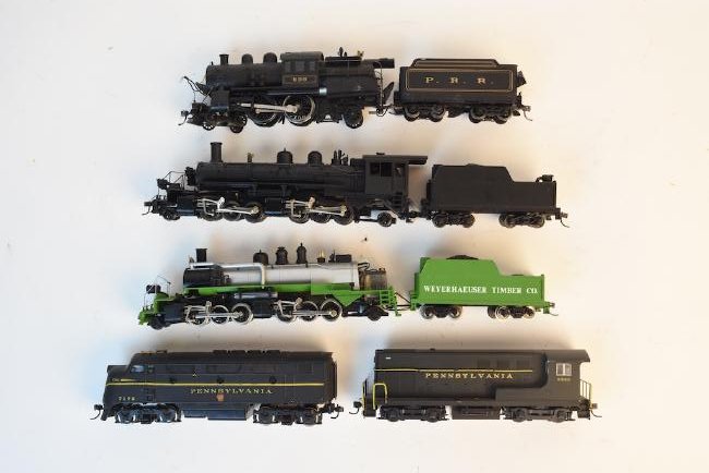 Ho Scale Mantua & Walthers Model Train (1 of 13)