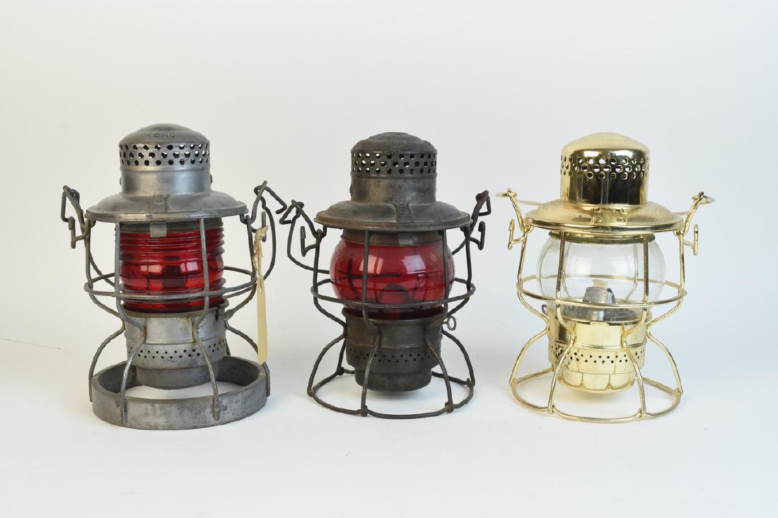 Armspear & Adlake Rail Road Lanterns (1 of 12)