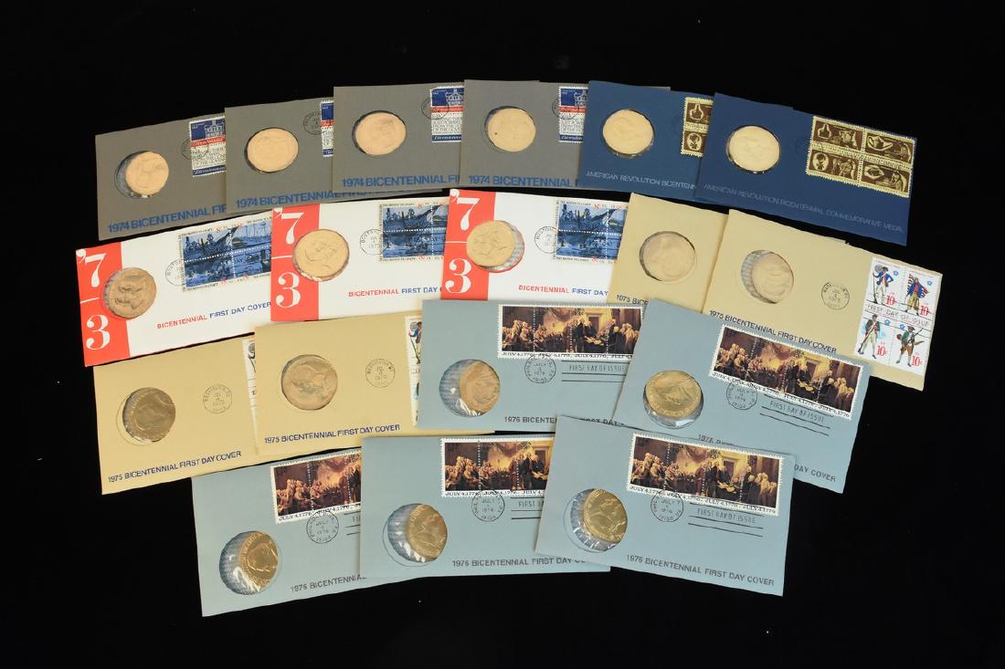 (18) Bicentennial Covers With Coins (1 of 6)