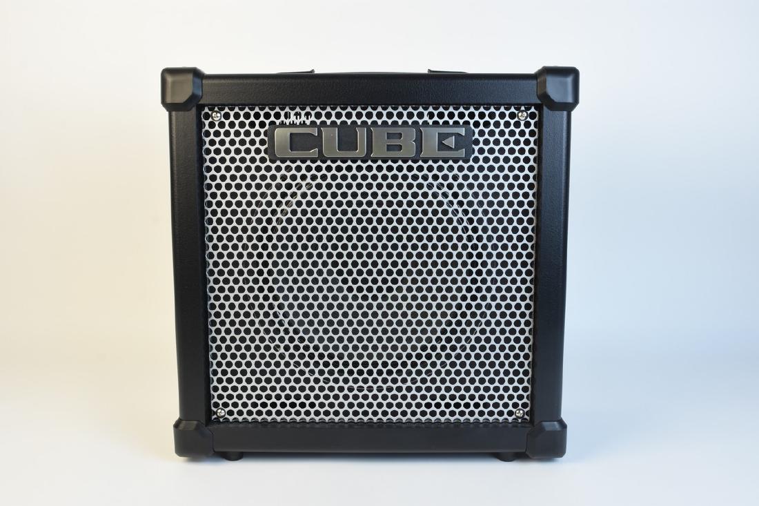 Roland Cube 40GX Guitar Amplifier (1 of 6)