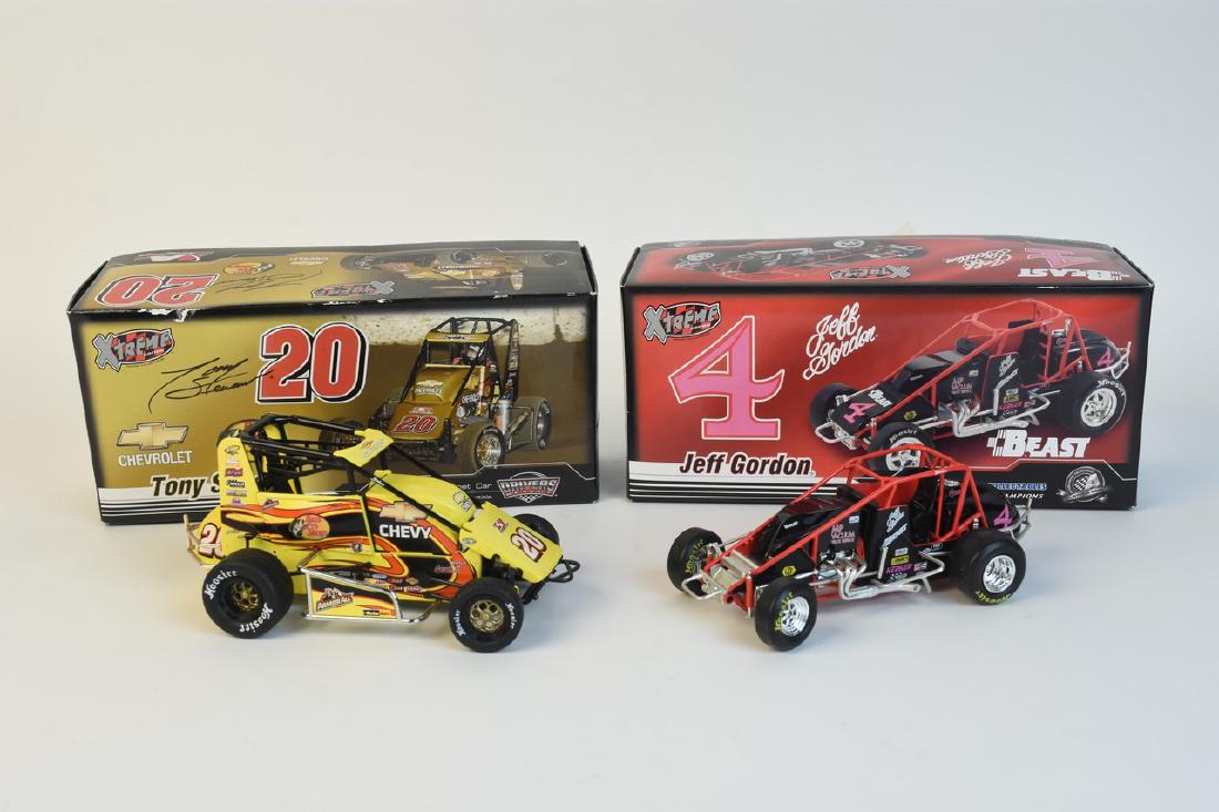 Tony Stewart & Jeff Gordon Die Cast Midget: Tony Stewart #20 Bass Pro Shop 2007 Sprint Car Xtreme 1:24 scale limited edition midget car and Jeff Gordon Beast #4 USAC Sprint 2009 silver crown 1:24 scale limited edition (5802) Xtreme midget car.