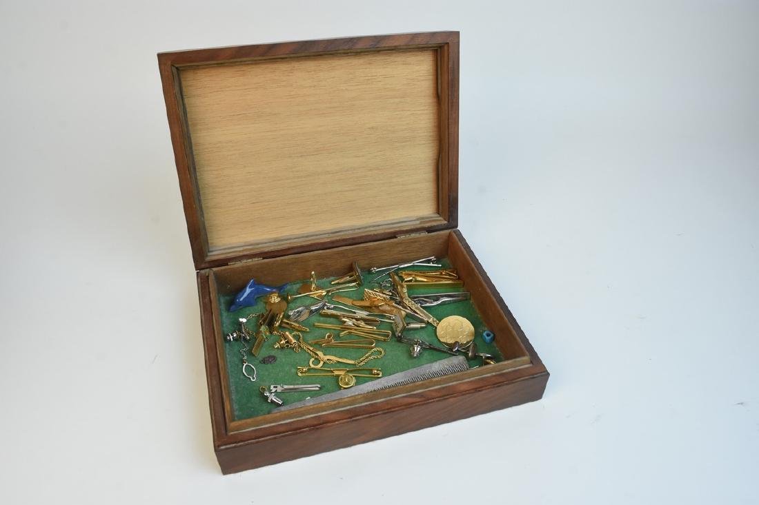 Men's Costume and Sterling Jewelry (1 of 9)