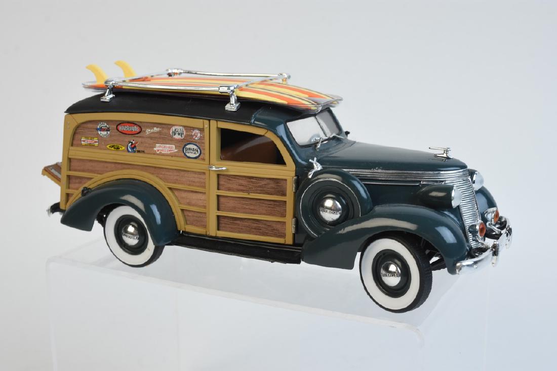 Unique Replica 1937 Studebaker Woody Wagon (1 of 9)