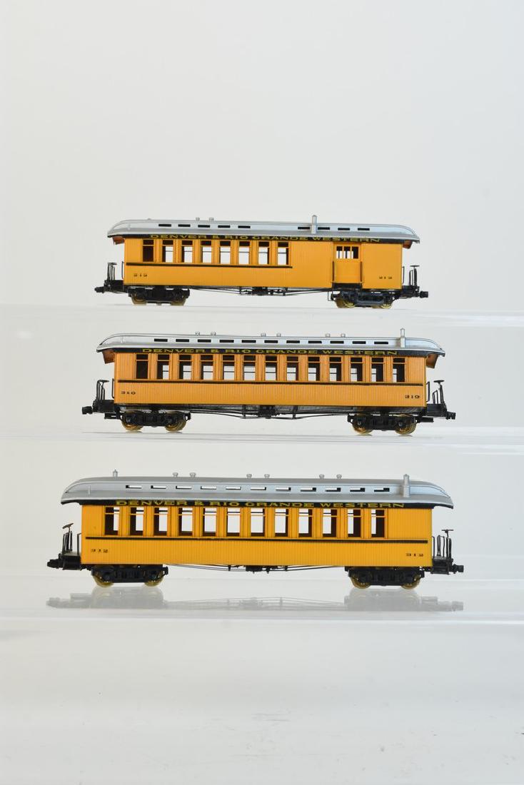 HOn3 Brass D&RGW Model Passenger Cars (1 of 7)