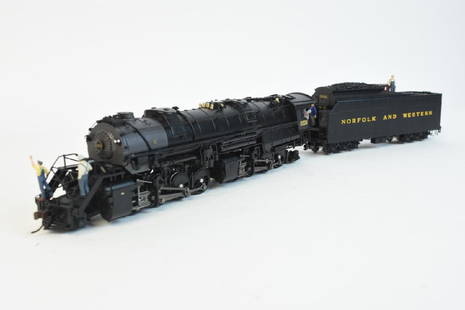 N&W #2200 Y6b 2-8-8-2 Model Train & Tender: Comes with the box! Paragon Series 2 Item No. 2574. Norfolk and Western electric HO scale #2200 Y6b 2-8-8-2 model train and 220105 35 tons tender. This train produces steam and has lights among many o