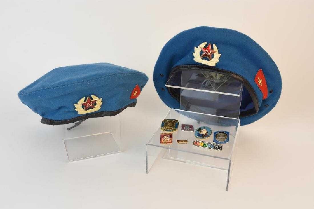 (2) Russian Army Airborn Berets & Pins (1 of 9)