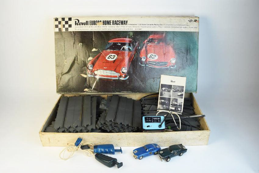 1965 Revell Europa Home Raceway Race Set (1 of 6)