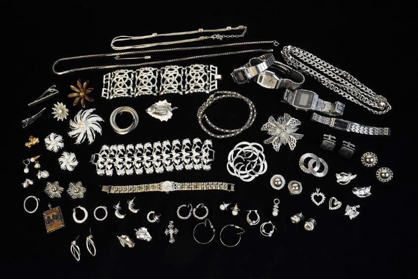 Costume Jewelry & Watches; Lisner, Seiko + (1 of 12)