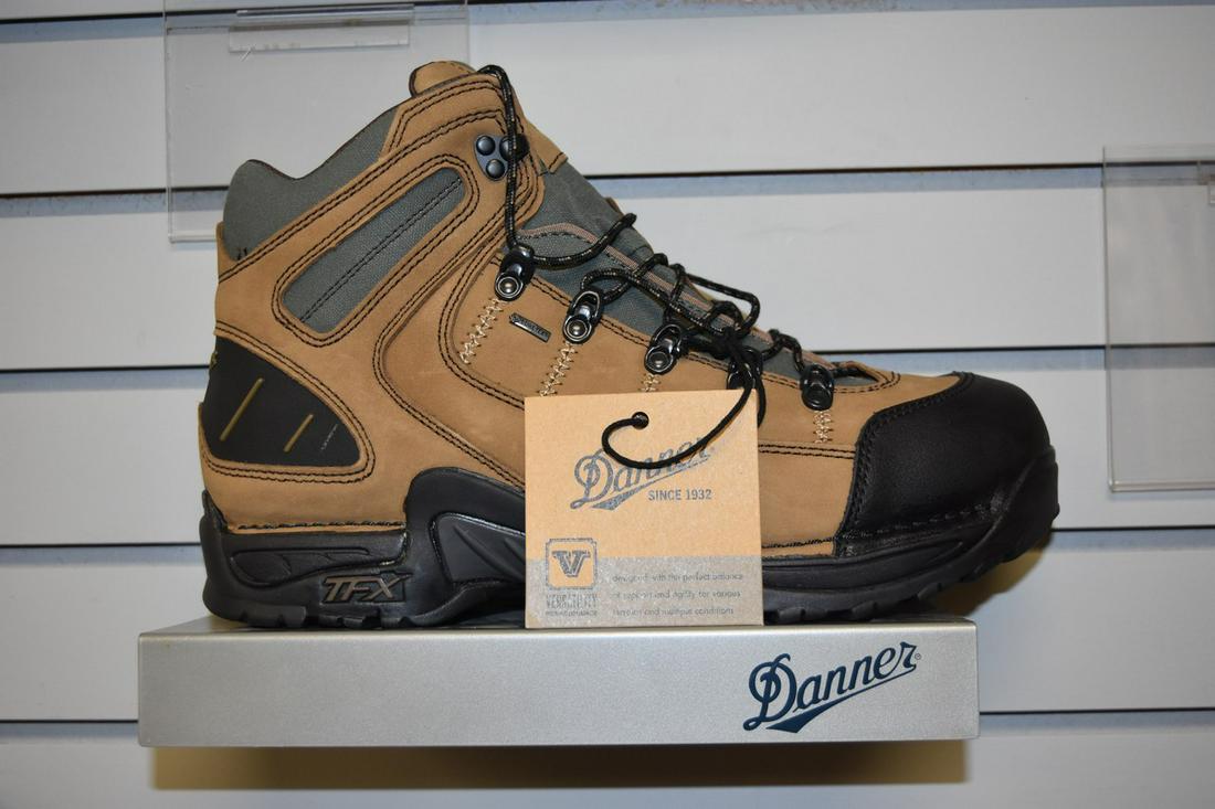 Men's Danner Terra Force X Dark Tan Boots - 13D: NEW in box, men's Danner Terra Force X Speed Lace Fastening 5.5" H dark tan boots. Gore-TEX, leather uppers. US size 13D. Contact our recommended 3rd party "for profit" shipper Pak Mail at (260) 637-4