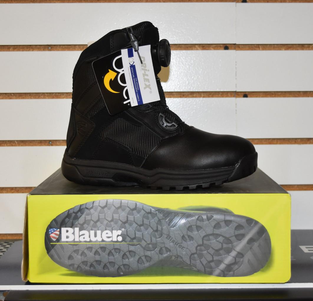 Women's Blauer 6" Clash Waterproof Black Boots - 6: NEW in box, women's Blauer 6" Clash waterproof boots in black. US size 6. Contact our recommended 3rd party "for profit" shipper Pak Mail at (260) 637-4809 or contact@pakmailfw.com for shipping quote 