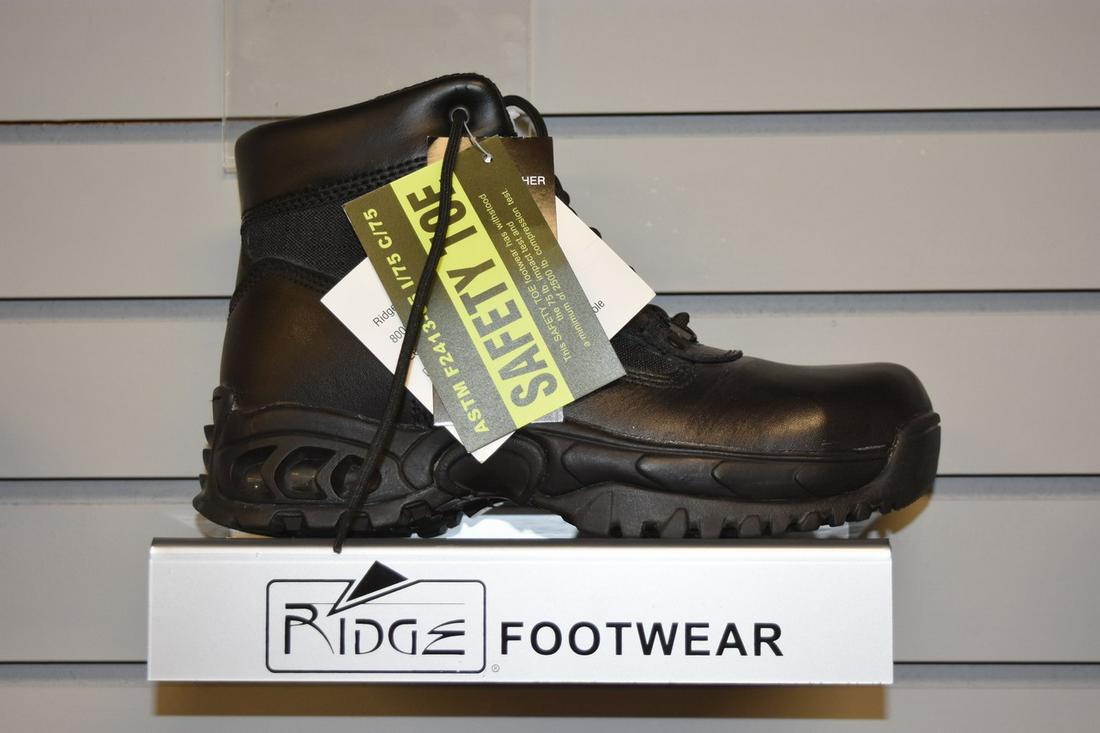 Men's Ridge Mid Zipper Black Boots - 7.5: NEW in box, men's Ridge Footwear Mid Zipper style in genuine leather black boots. US size 7.5. Contact our recommended 3rd party "for profit" shipper Pak Mail at (260) 637-4809 or contact@pakmailfw.co