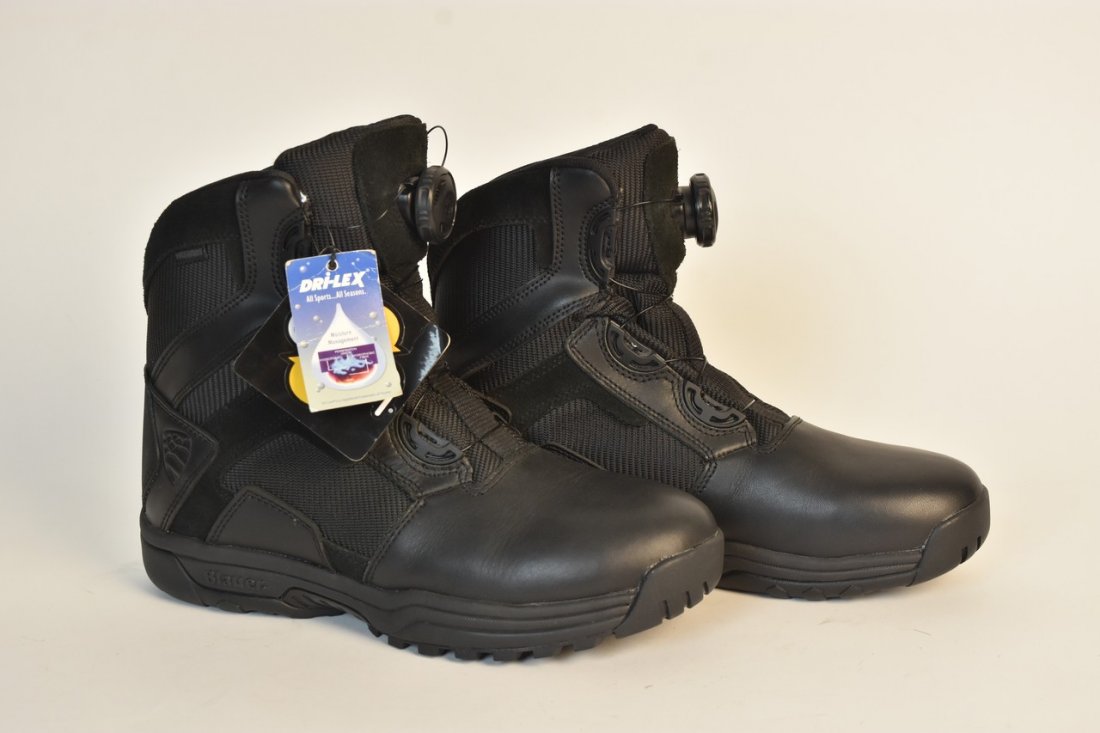 Men: Men's NEW Blauer Clash 8" WP black boots. US size 9. NO BOX. Original tags in tact. Contact our recommended 3rd party "for profit" shipper Pak Mail at (260) 637-4809 or contact@pakmailfw.com for shipp
