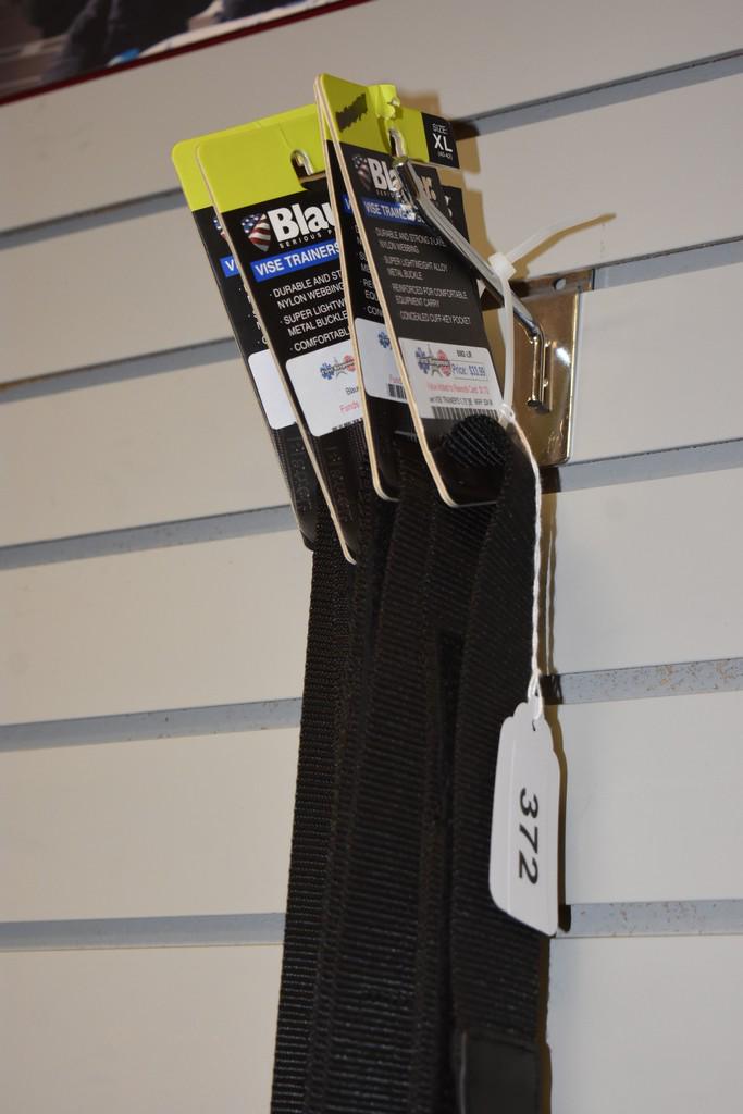 (4) Blauer Vise Trainer Belts, L&XL: Four Blauer Vise Trainer Belts 1.5" & 1.75", size Large-Reg, and XL. Contact our recommended 3rd party "for profit" shipper Pak Mail at (260) 637-4809 or contact@pakmailfw.com for shipping quote PRIOR