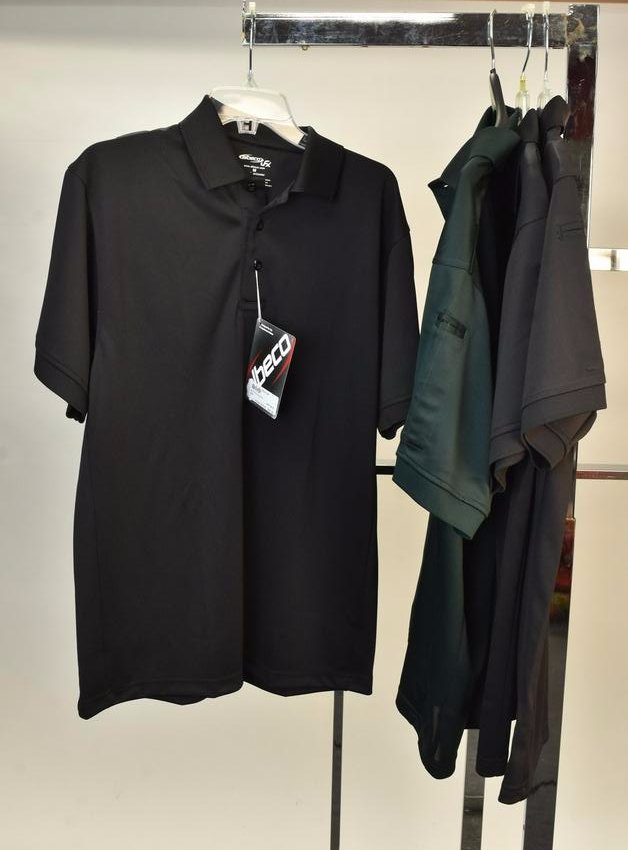 (4) Men's Elbeco UFX Short Sleeve Polos, M: (4) Elbeco UFX Men's Short Sleeve Tactical Polos, size M, 100% polyester. Three black, one green. Contact our recommended 3rd party "for profit" shipper Pak Mail at (260) 637-4809 or contact@pakmailfw