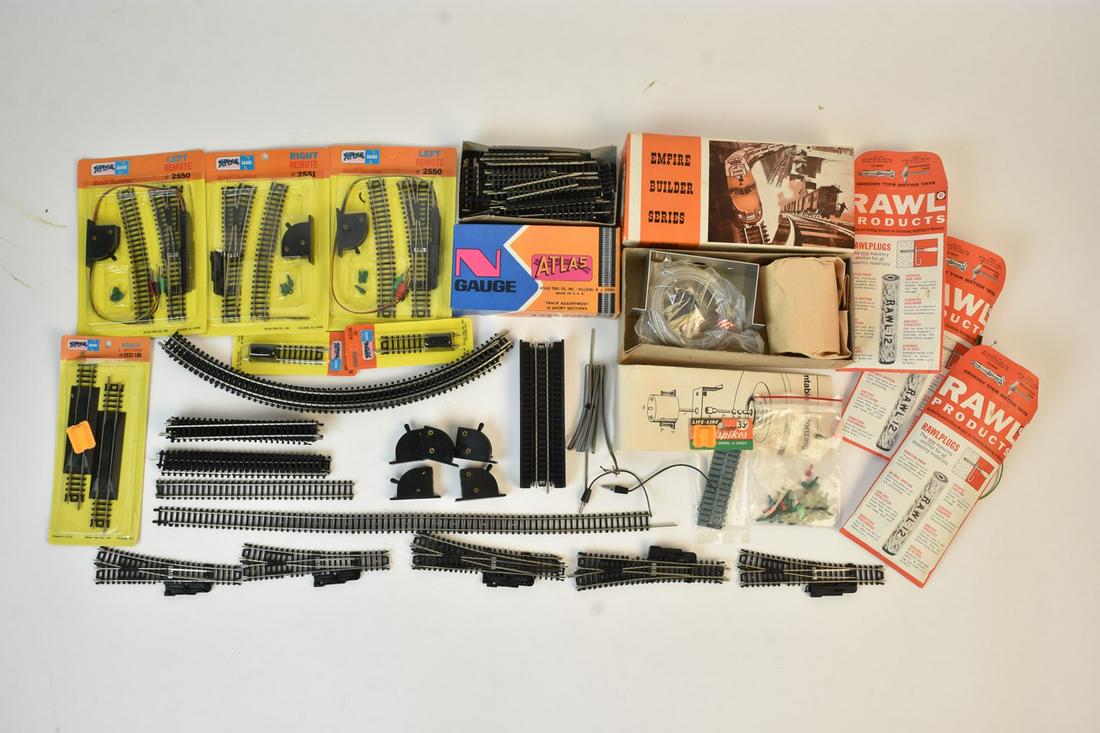 N Scale Track Assortment (1 of 9)