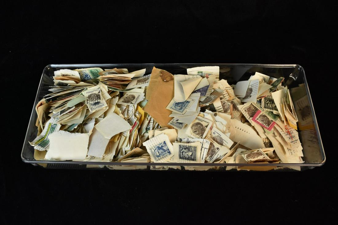 Assorted US Used Postage (1 of 9)