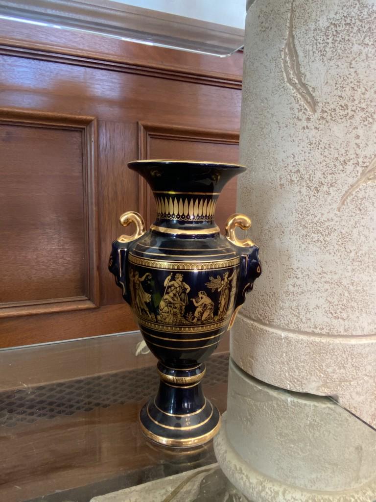 Spyropoulos Porcelain Classical Greek Vase, 24K Dl (1 of 5)